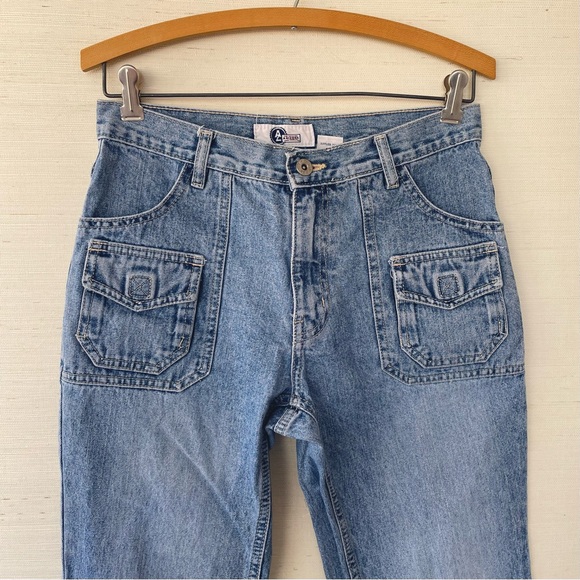 Arizona Jean Co. | Vintage 90s Y2k Light Wash Low/Mid Rise Flare Jeans - Picture 3 of 10